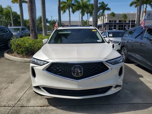 Used 2024 Acura MDX SH-AWD w/ Technology Package image 2