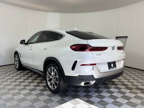 Used 2023 BMW X6 xDrive40i w/ Premium Package image 5