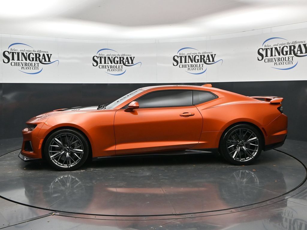 Used 2023 Chevrolet Camaro ZL1 RWD image 4