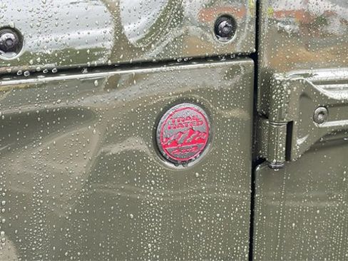 Used 2023 Jeep Gladiator Rubicon w/ Trailer Tow Package image 12