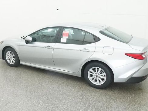 New 2026 Toyota Camry LE image 37