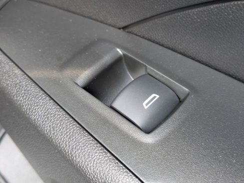 New 2026 Chevrolet Trax LT w/ Sunroof Package FWD image 30