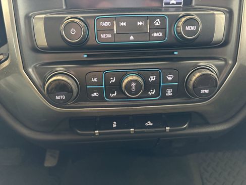 Used 2018 Chevrolet Silverado 2500 LT w/ All Star Edition image 16