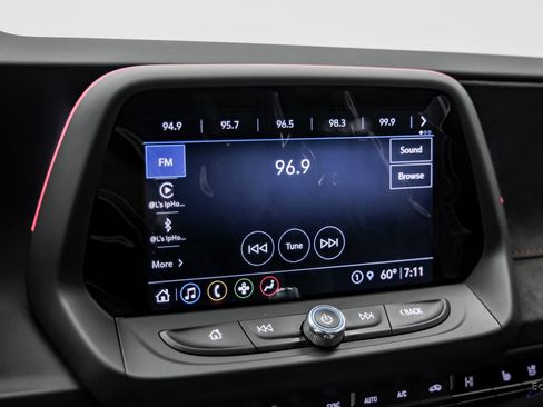 Used 2022 Chevrolet Camaro ZL1 image 56