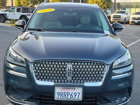 Used 2020 Lincoln Corsair Reserve image 4