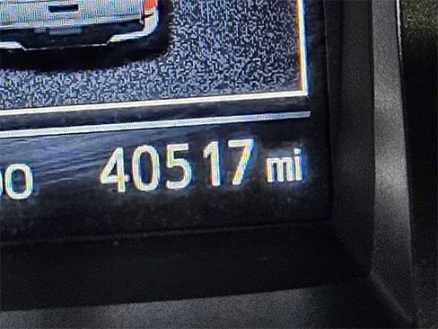 Used 2022 Toyota Tacoma TRD Off-Road w/ Technology Package image 24