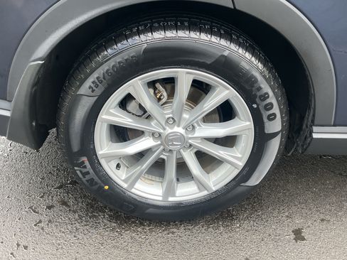 Used 2024 Honda CR-V EX-L image 13