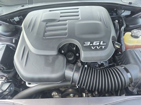 Used 2017 Chrysler 300 S w/ Safetytec Plus Group RWD image 22