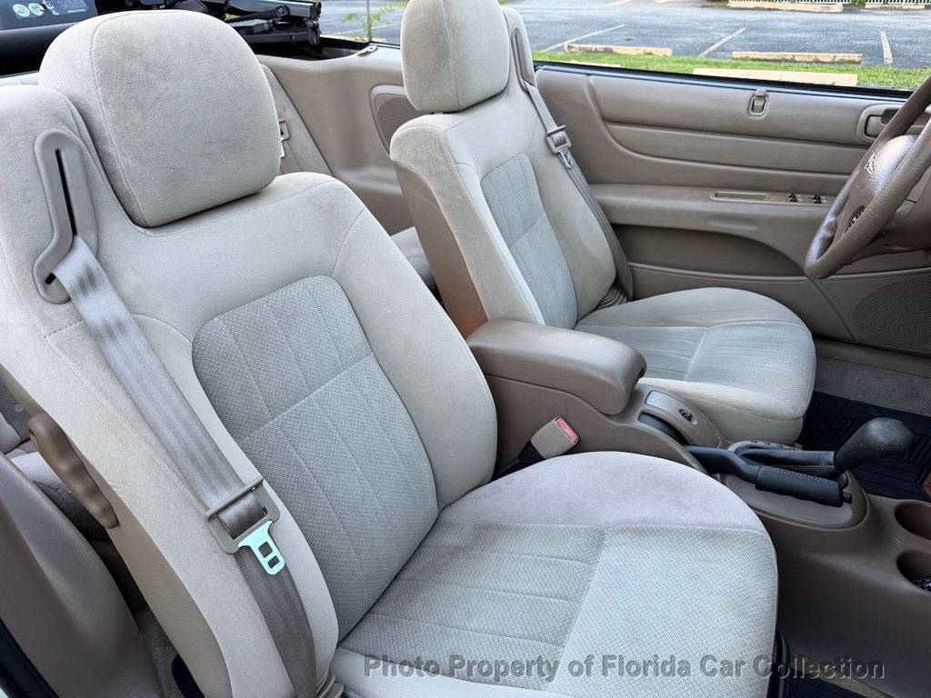 Used 2004 Chrysler Sebring GTC FWD image 40