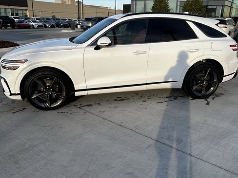 Used 2026 Genesis GV70 3.5T Sport Prestige image 4