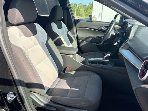 Used 2024 Chevrolet Trax RS w/ Driver Confidence Package FWD image 25