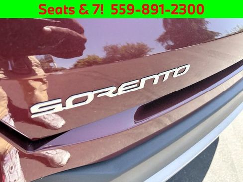 Certified 2024 Kia Sorento LX FWD image 25