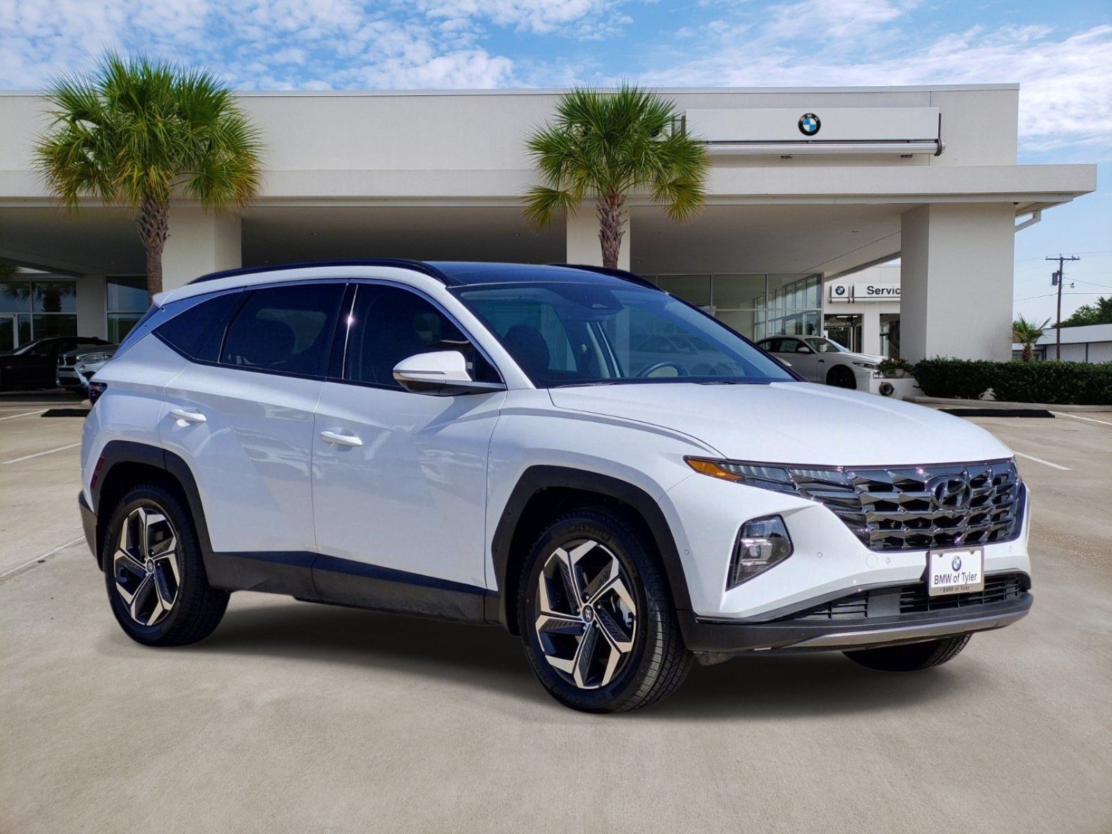Used 2024 Hyundai Tucson Limited AWD/4WD image 3