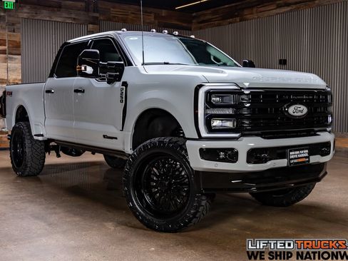 Used 2026 Ford F250 Platinum w/ Platinum Plus Package AWD/4WD image 1
