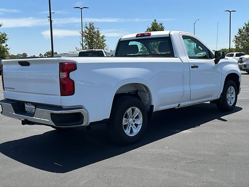 Used 2022 Chevrolet Silverado 1500 W/T RWD image 3