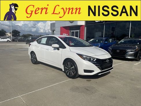 Certified 2025 Nissan Versa SV w/ Trunk Package image 1