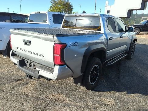 Used 2024 Toyota Tacoma TRD Off-Road w/ TRD Off Road Upgrade Package AWD/4WD image 3