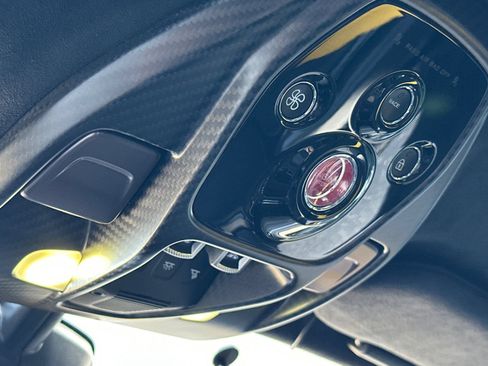 Used 2019 McLaren Senna RWD image 19