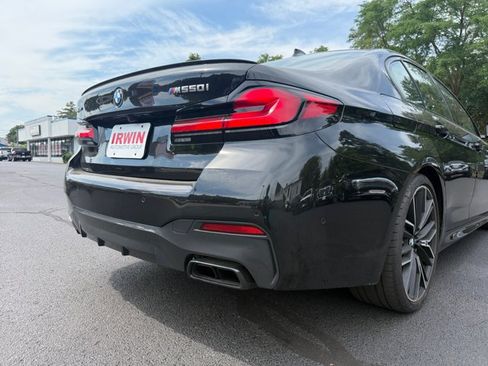 Used 2021 BMW M550i xDrive w/ Dynamic Handling Package AWD/4WD image 16