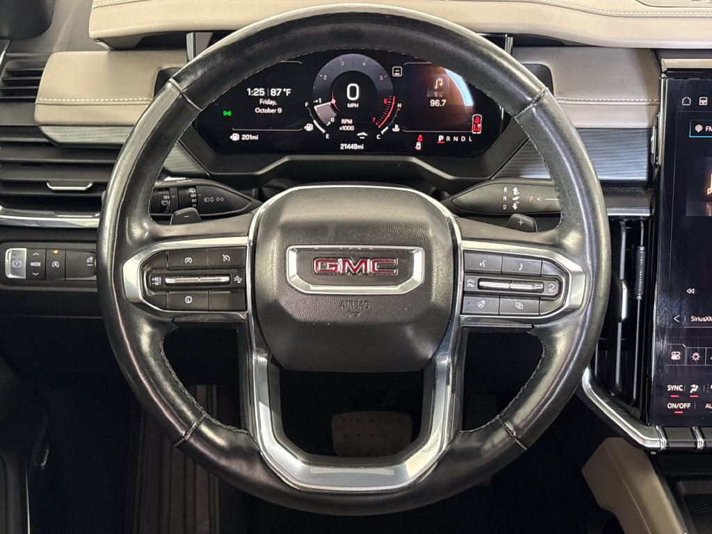 Used 2026 GMC Acadia Elevation w/ Elevation Premium Package FWD image 20