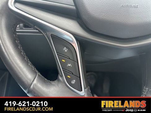 Used 2018 Cadillac XT5 Premium Luxury w/ Driver Assist Package image 29