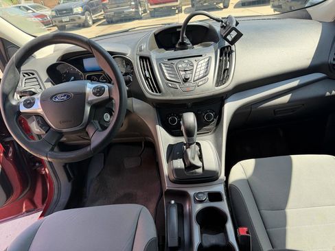 Used 2016 Ford Escape SE AWD/4WD image 18