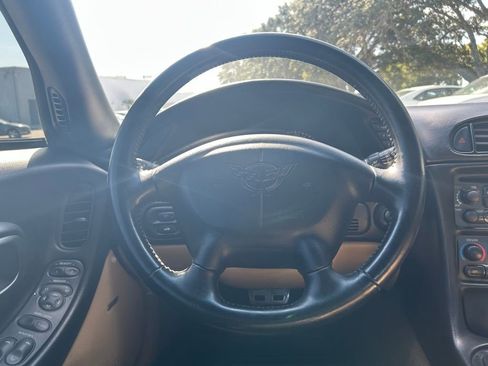 Used 1998 Chevrolet Corvette Convertible w/ Performance Handling Pkg image 18