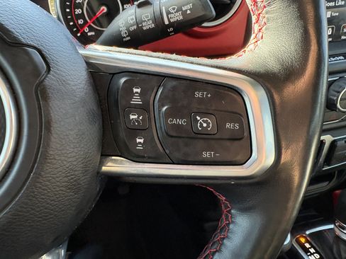 Used 2021 Jeep Wrangler Rubicon w/ Uconnect 4C Nav & Sound Group AWD/4WD image 15