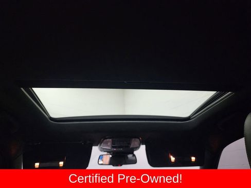 Certified 2023 Dodge Charger Scat Pack w/ Dynamics Package RWD image 26