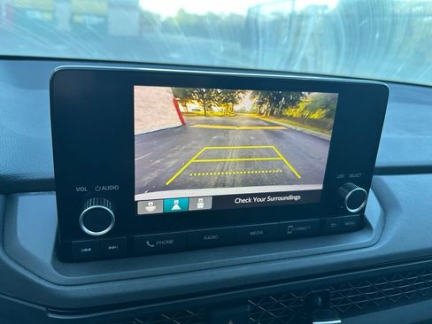 Used 2023 Honda Accord EX image 24