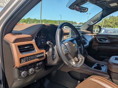 Used 2021 Chevrolet Tahoe High Country image 14