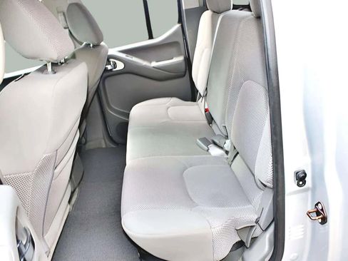 Used 2016 Nissan Frontier SV w/ SV Value Truck Package image 22