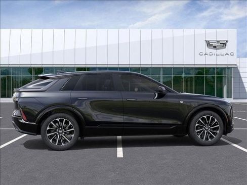 New 2026 Cadillac Lyriq Sport RWD image 5