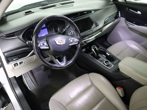 Used 2020 Cadillac XT4 Premium Luxury FWD image 27