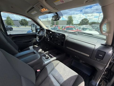 Used 2012 Chevrolet Silverado 2500 LT w/ Interior Plus Package AWD/4WD image 27