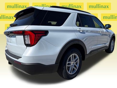 New 2026 Ford Explorer Active w/ Active Comfort Package image 15