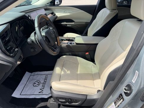 Used 2024 Lexus RX 350 FWD image 24