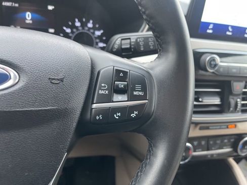 Used 2022 Ford Escape SE w/ Convenience Package image 32