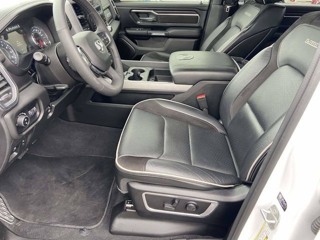 Used 2025 RAM 1500 Laramie w/ Sport Appearance Package AWD/4WD image 7