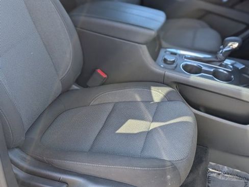 Certified 2023 Chevrolet Traverse LT w/ LPO, Cargo Package image 4