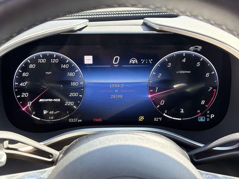Used 2022 Mercedes-Benz SL 63 AMG 4MATIC image 10