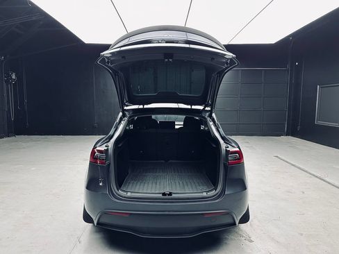 Used 2023 Tesla Model Y Performance AWD/4WD image 41