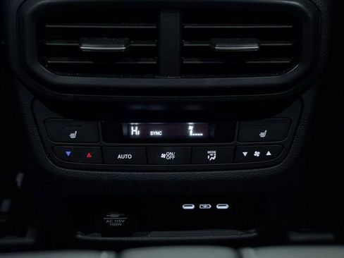 Used 2024 Honda Pilot Elite image 29