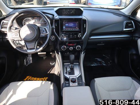 Used 2023 Subaru Forester Premium image 13