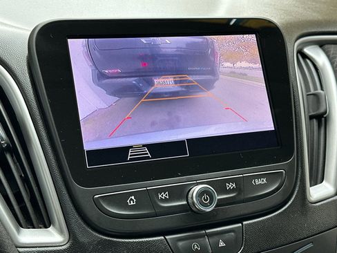 Used 2023 Chevrolet Malibu LT image 21