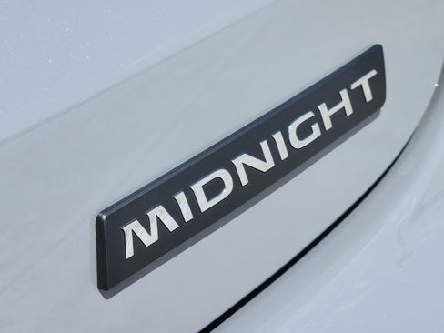 Used 2024 Nissan Murano SV w/ SV Midnight Edition Package AWD/4WD image 14