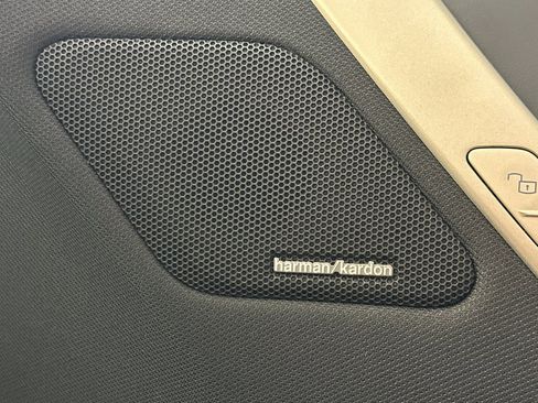 Certified 2023 BMW iX xDrive50 w/ Ultimate Package 2 image 21