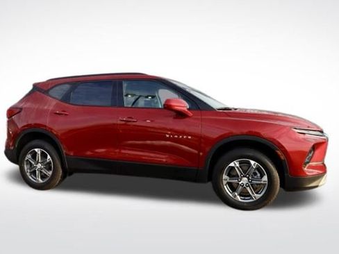 Certified 2023 Chevrolet Blazer LT w/ Convenience Package image 13