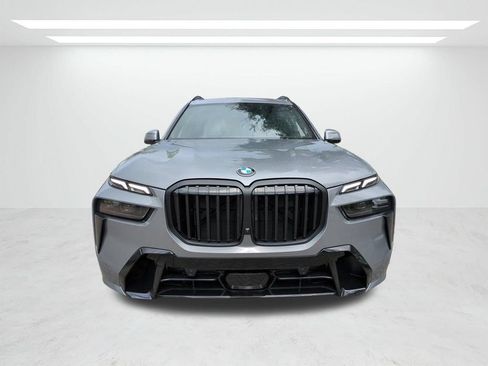 New 2027 BMW X7 xDrive40i w/ Executive Package AWD/4WD image 9