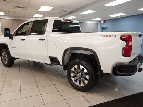 New 2026 Chevrolet Silverado 2500 Custom w/ Custom Value Package AWD/4WD image 6